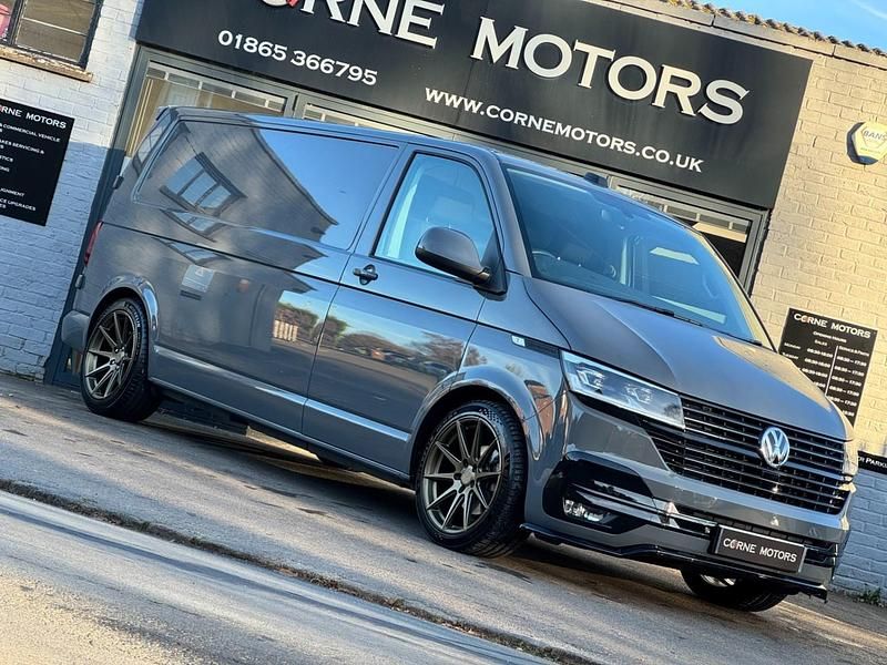 Used VW Transporter Highline 150 HP (110 kW) 2024 Grey Van