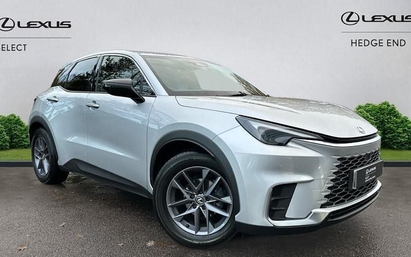 Silver metallic Used 2024 Lexus LBX SUV | £28,647 (Super price) - Image 1/2