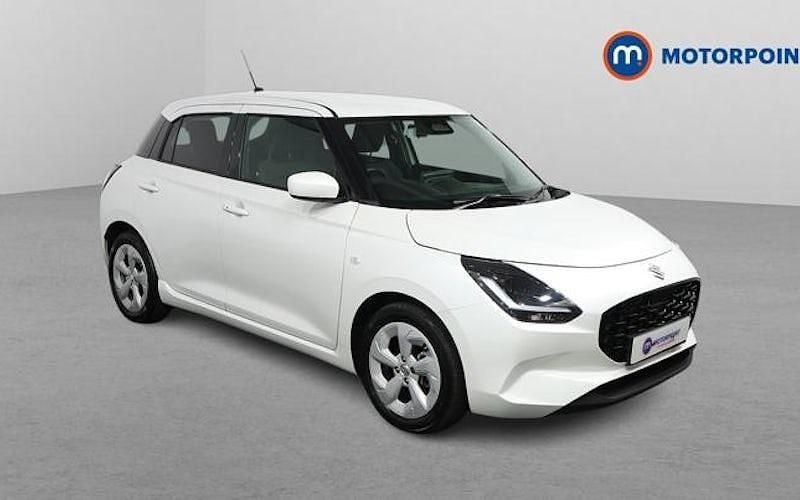 White Used 2025 Suzuki Swift Hatchback | £15,899 (Fair price) - Image 1/4