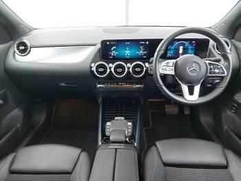 Used Mercedes GLA200 Executive 163 HP (119 kW) 2021 Silver SUV