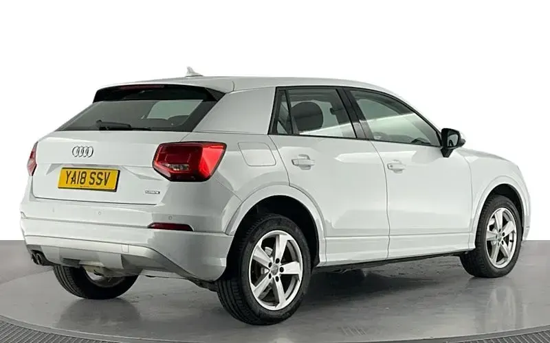 Usado Audi Q2 Sport 150 HP (110 kW) 2018 Branco SUV