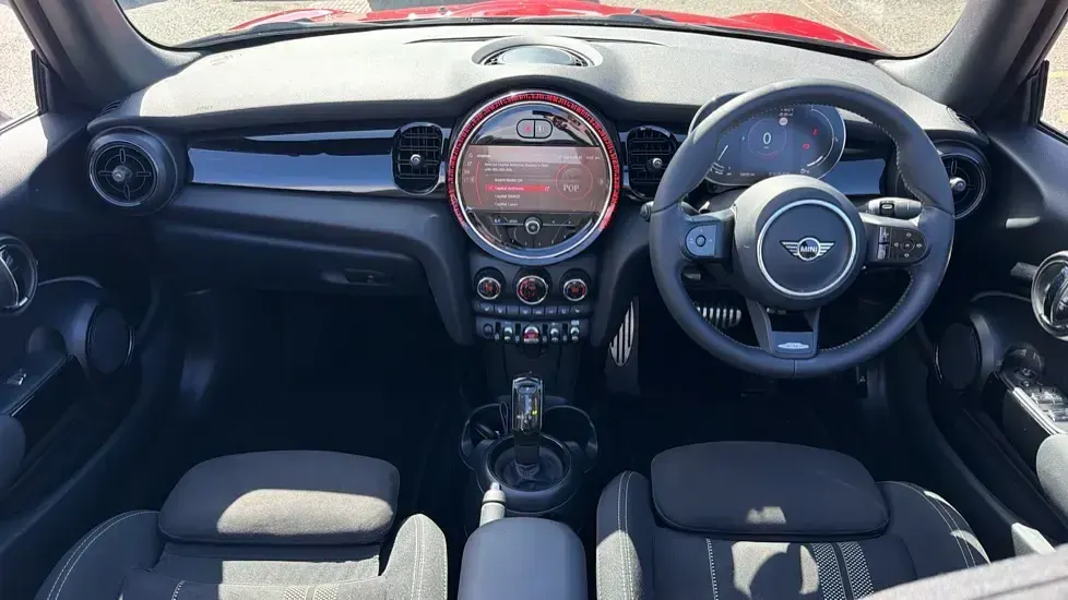 Used Mini Cooper Cabriolet Sport 134 HP (98 kW) 2023 Red Cabriolet