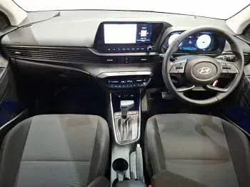 Used Hyundai i20 Premium 100 HP (73 kW) 2025 Grey Hatchback