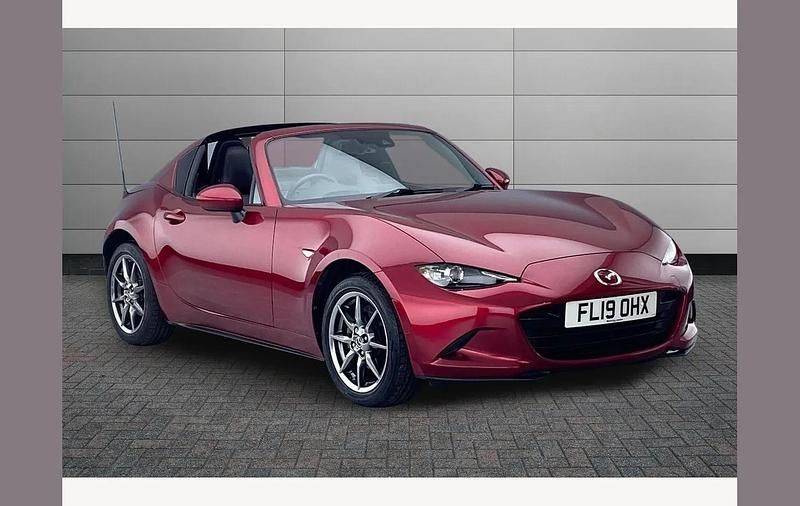 Used Mazda MX5 Inclusive 132 HP (97 kW) 2019 Soul red Cabriolet