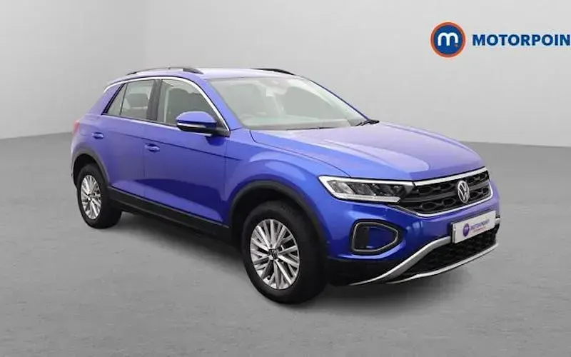Begagnad VW T-Roc Life 150 HK (110 kW) 2023 SUV