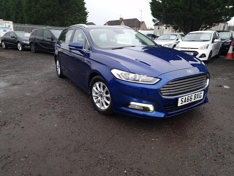 Blue Used 2016 Ford Mondeo Zetec Estate | £4,995 (Good price) - Image 1/4
