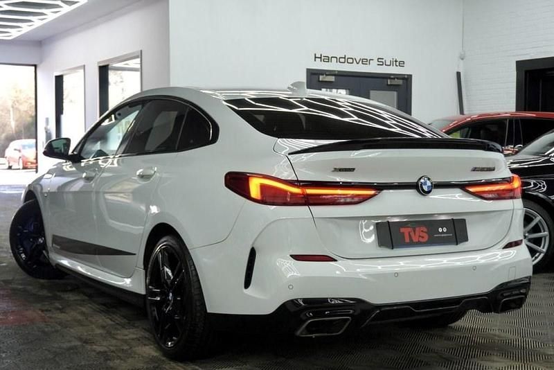 Used BMW M235 Exclusive 306 HP (225 kW) 2020 White Coupe