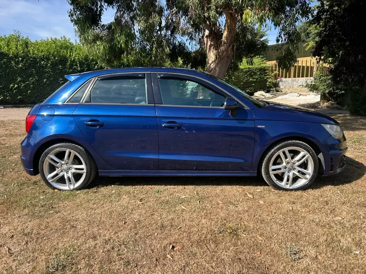 Used Audi A1 S-Line 105 HP (77 kW) 2012 Blue Hatchback