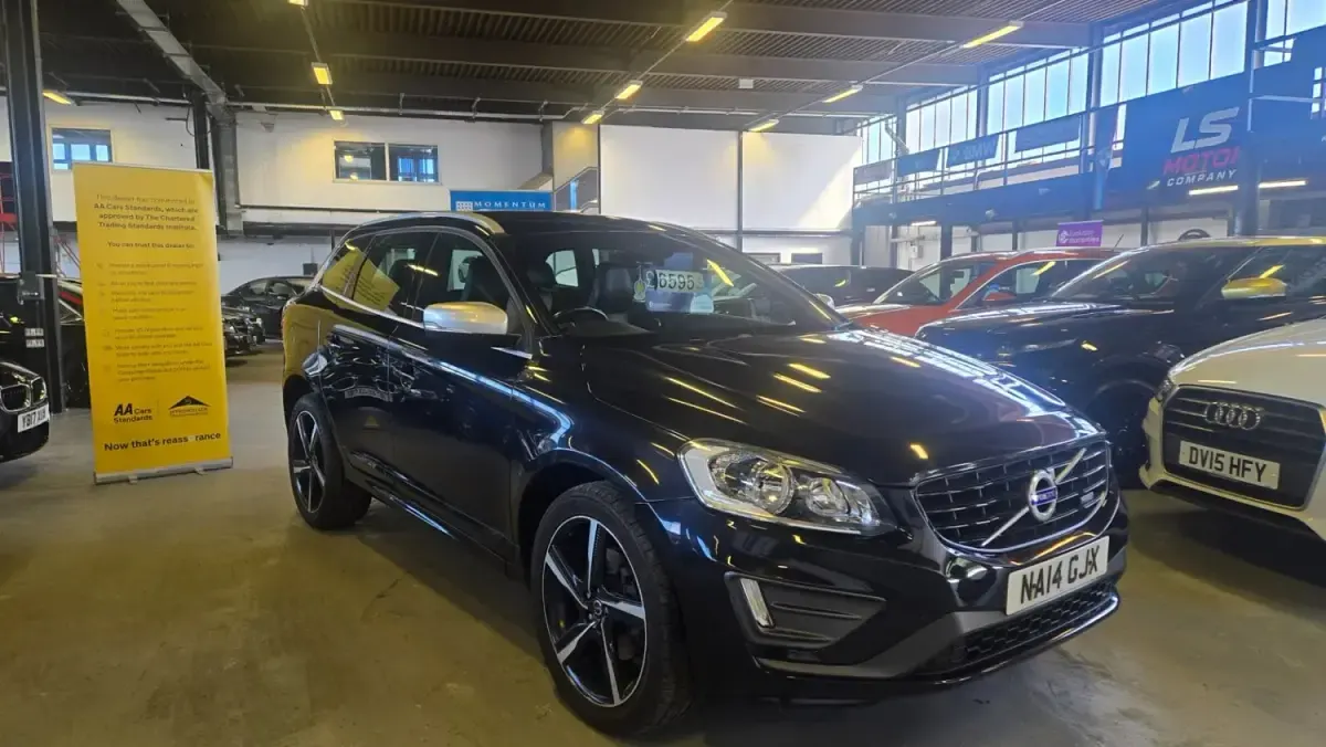 Usado Volvo XC60 R-Design 2014 Preto SUV