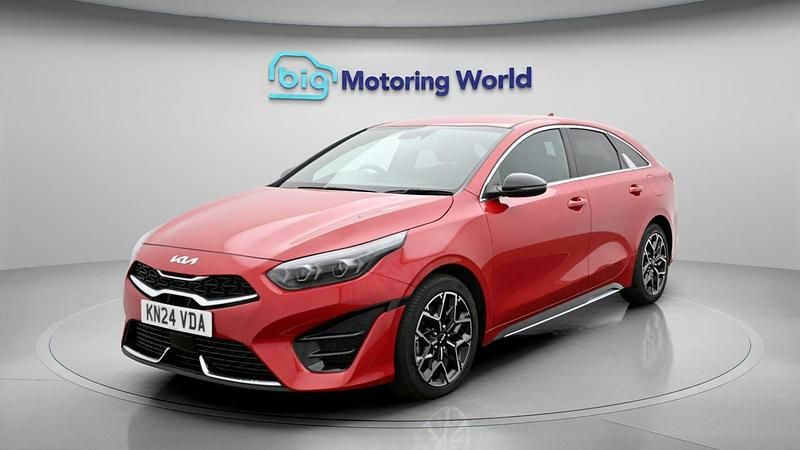 Used Kia ProCeed GT-Line 159 HP (116 kW) 2023 Red Estate