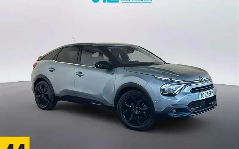 Używany Citroën e-C4 Shine 100 kW (136 KM) 2021 Hatchback