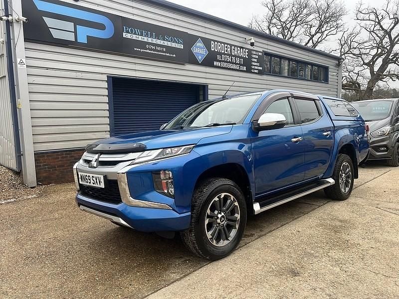Used Mitsubishi L200 Warrior 150 HP (110 kW) 2019 Blue Pickup