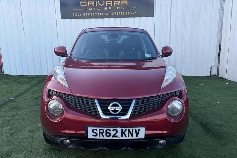 Red Used 2013 Nissan Juke Tekna SUV | £3,995 (Good price) - Image 1/1