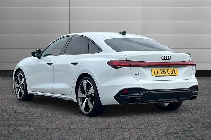 New Audi A5 Advanced 204 HP (150 kW) 2026 Glacier white Sedan