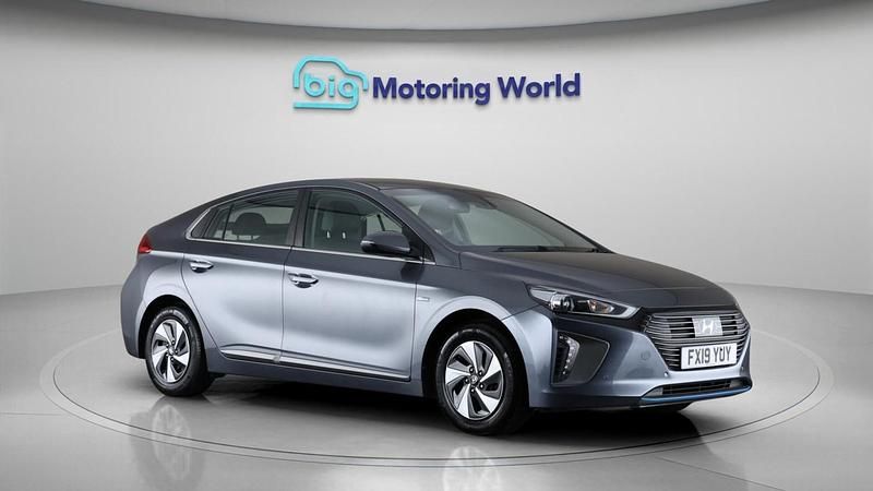 Grey Used 2019 Hyundai Ioniq Premium SE Sedan | £11,200 (Good price) - Image 1/4