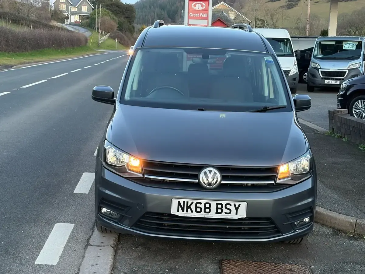 Used VW Caddy Maxi Life 2018 Grey MPV