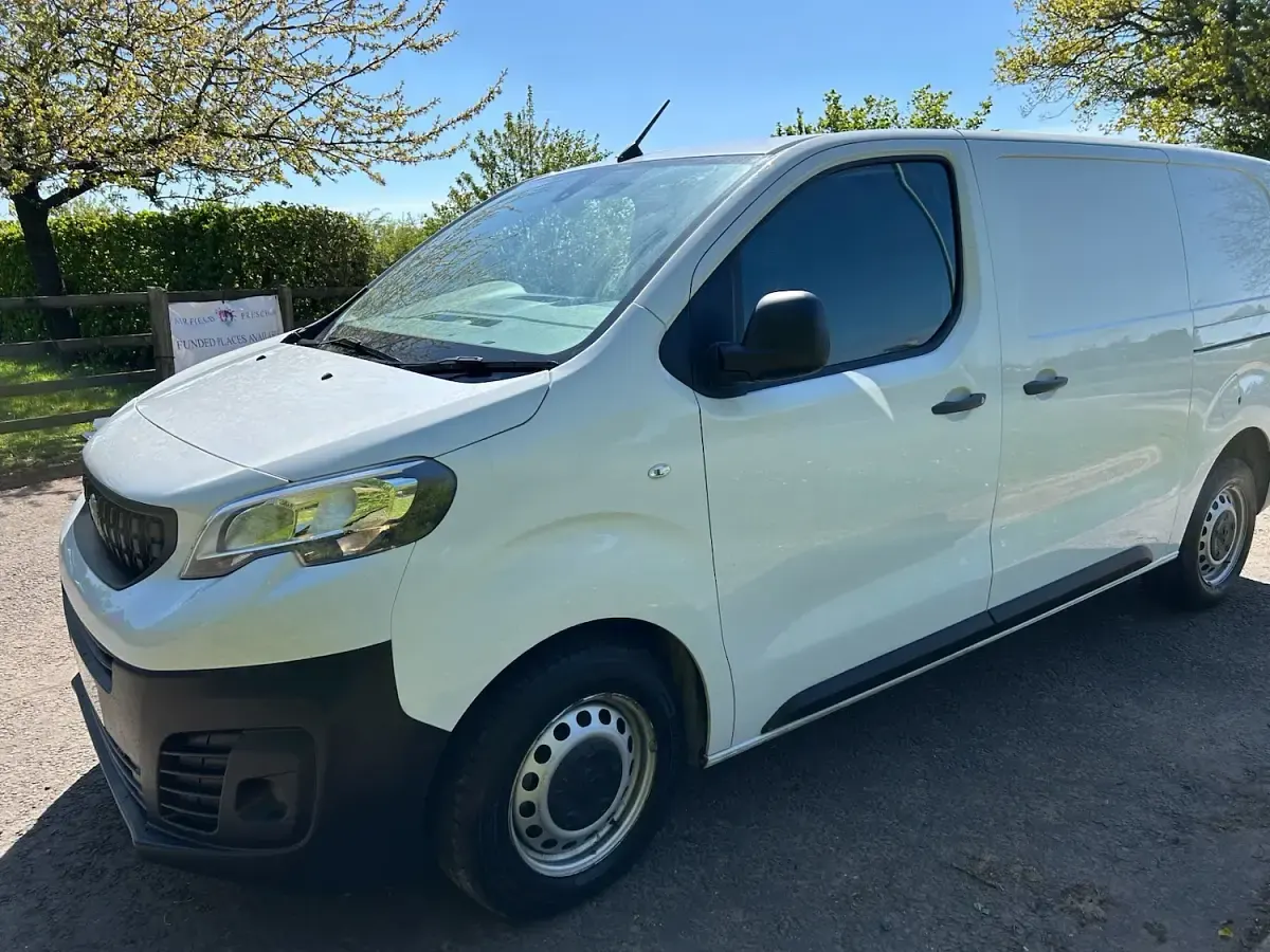 Used Peugeot Expert Premium 2023 White Van