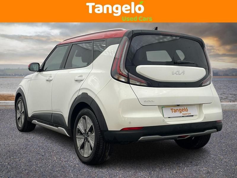 Used Kia Soul 204 HP (150 kW) 2024 White SUV