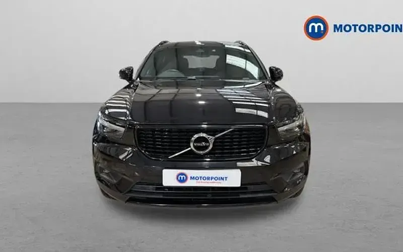 Used Volvo XC40 R-Design Pro 197 HP (144 kW) 2020 Black SUV