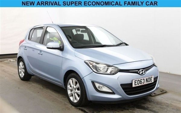 Blue Used 2013 Hyundai i20 Active Hatchback | £3,495 (Fair price) - Image 1/1