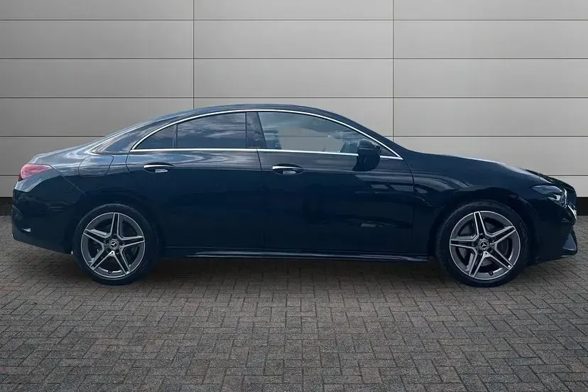 Used Mercedes CLA250 Executive 215 HP (158 kW) 2025 Night black Coupe