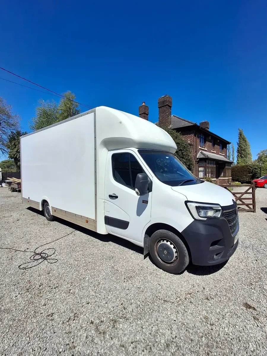 Begagnad Renault Master Business 2020 Vit Minibuss