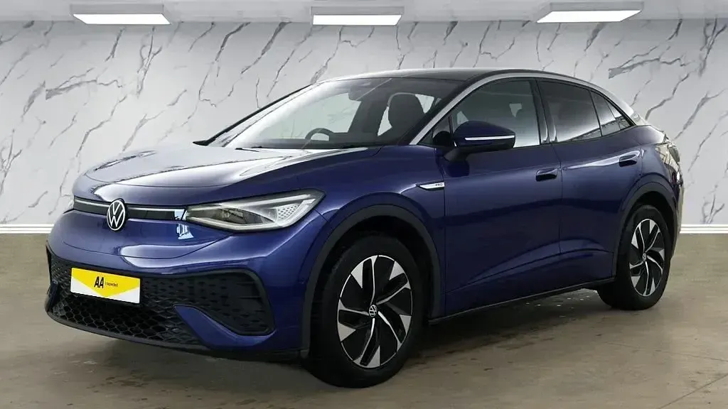 Usado VW ID.5 Pro 127 kW (174 HP) 2023 Azul SUV
