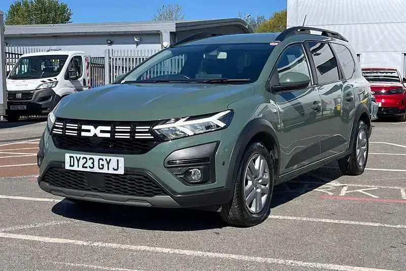 Used Dacia Jogger Expression 110 HP (80 kW) 2023 Green MPV