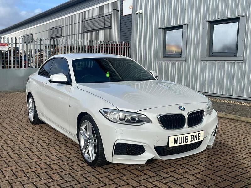 Used BMW 218 M Sport 2016 White Coupe