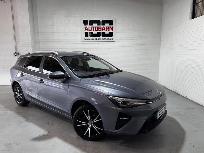Grey Used 2023 MG MG5 EV Trophy Estate | £15,990 (Fair price) - Image 1/4