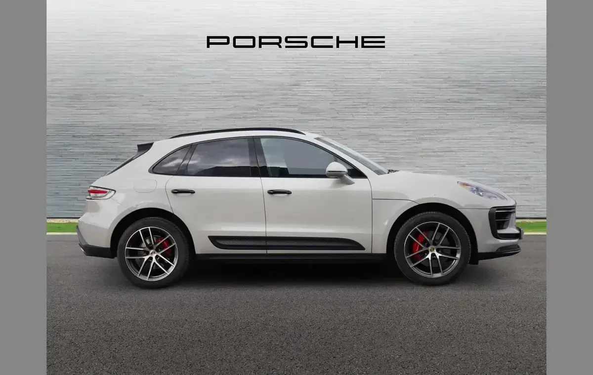 Used Porsche Macan 374 HP (275 kW) 2022 Grey SUV