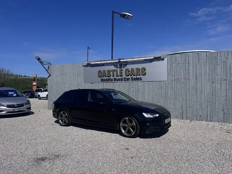 Used Audi A4 Black Edition 190 HP (139 kW) 2018 Black Estate