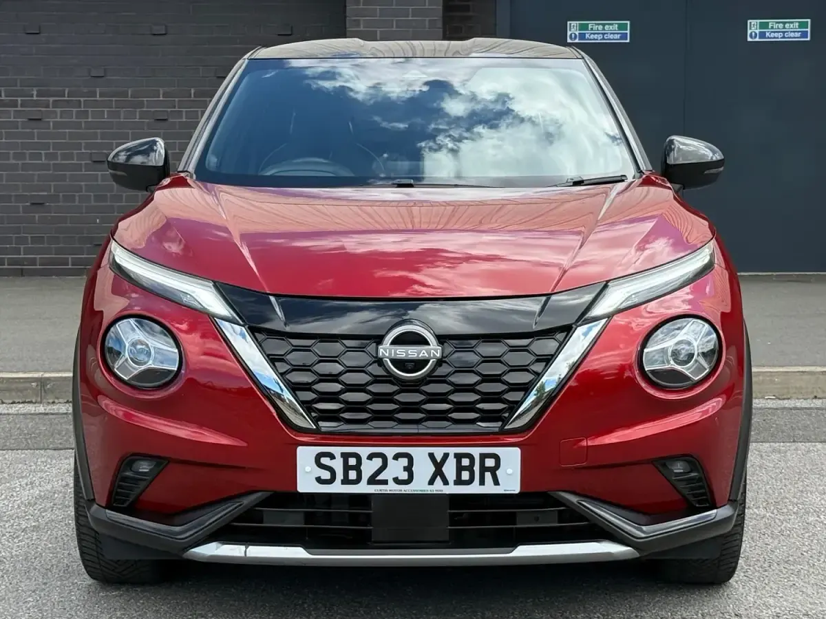 Used Nissan Juke Tekna+ 143 HP (105 kW) 2023 Red SUV