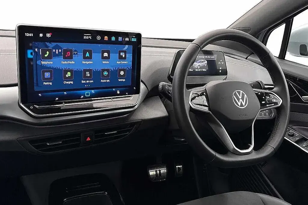 Used VW ID.4 Pro 210 kW (286 HP) 2025 Silver SUV