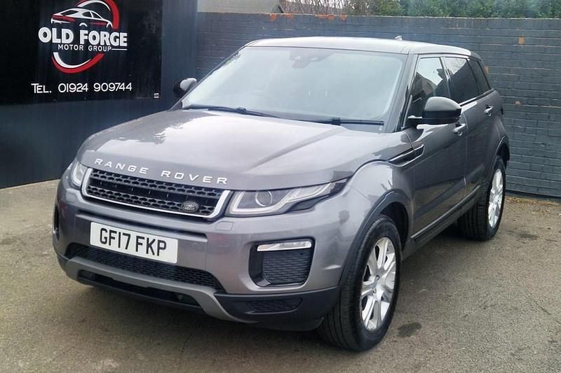 Used Land Rover Range Rover evoque SE 240 HP (176 kW) 2017 Hatchback