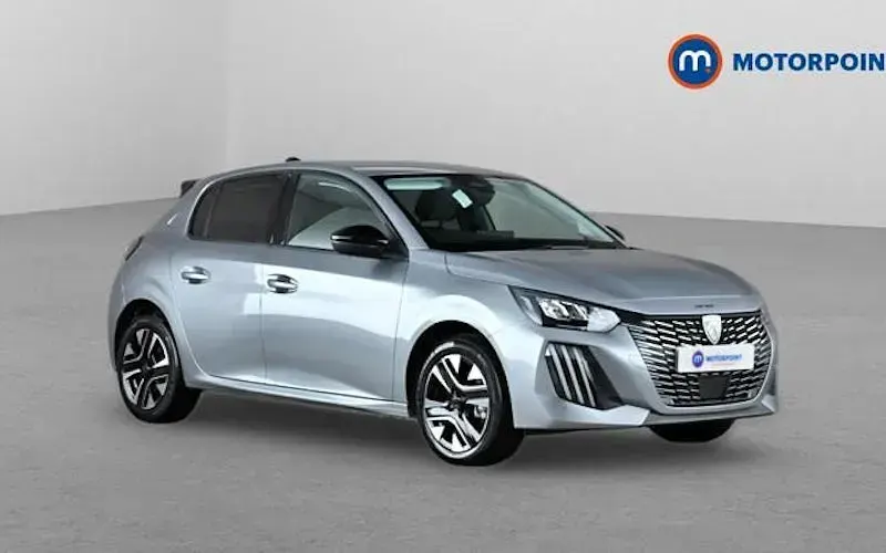Używany Peugeot 208 Allure 111 KM (81 kW) 2026 Hatchback