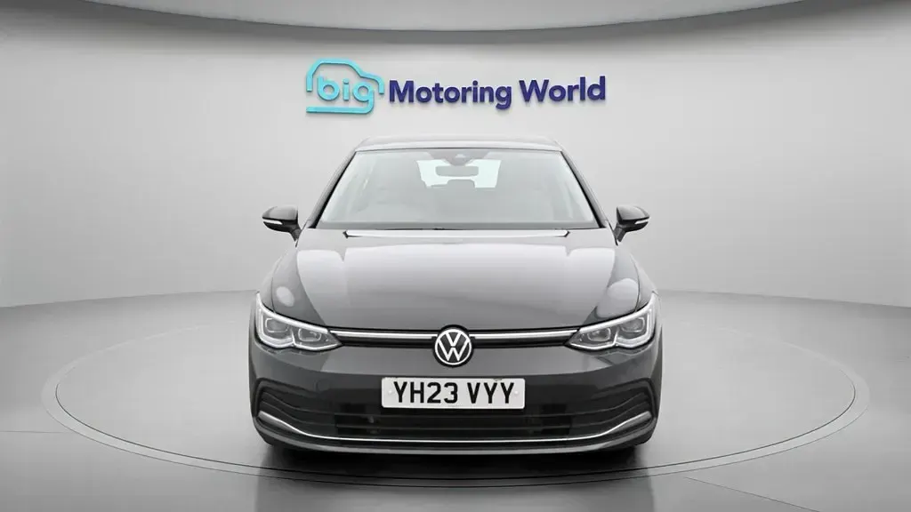 Używany VW Golf VIII Style 204 KM (150 kW) 2023 Hatchback