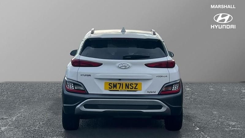 Used Hyundai Kona Ultimate 141 HP (103 kW) 2022 White SUV