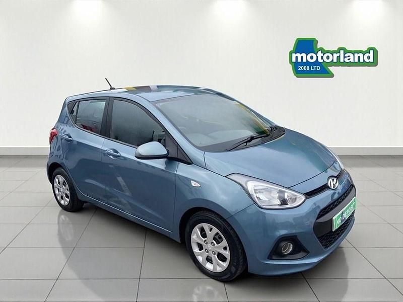 Blue Used 2014 Hyundai i10 SE Hatchback | £5,999 (A bit pricey) - Image 1/3