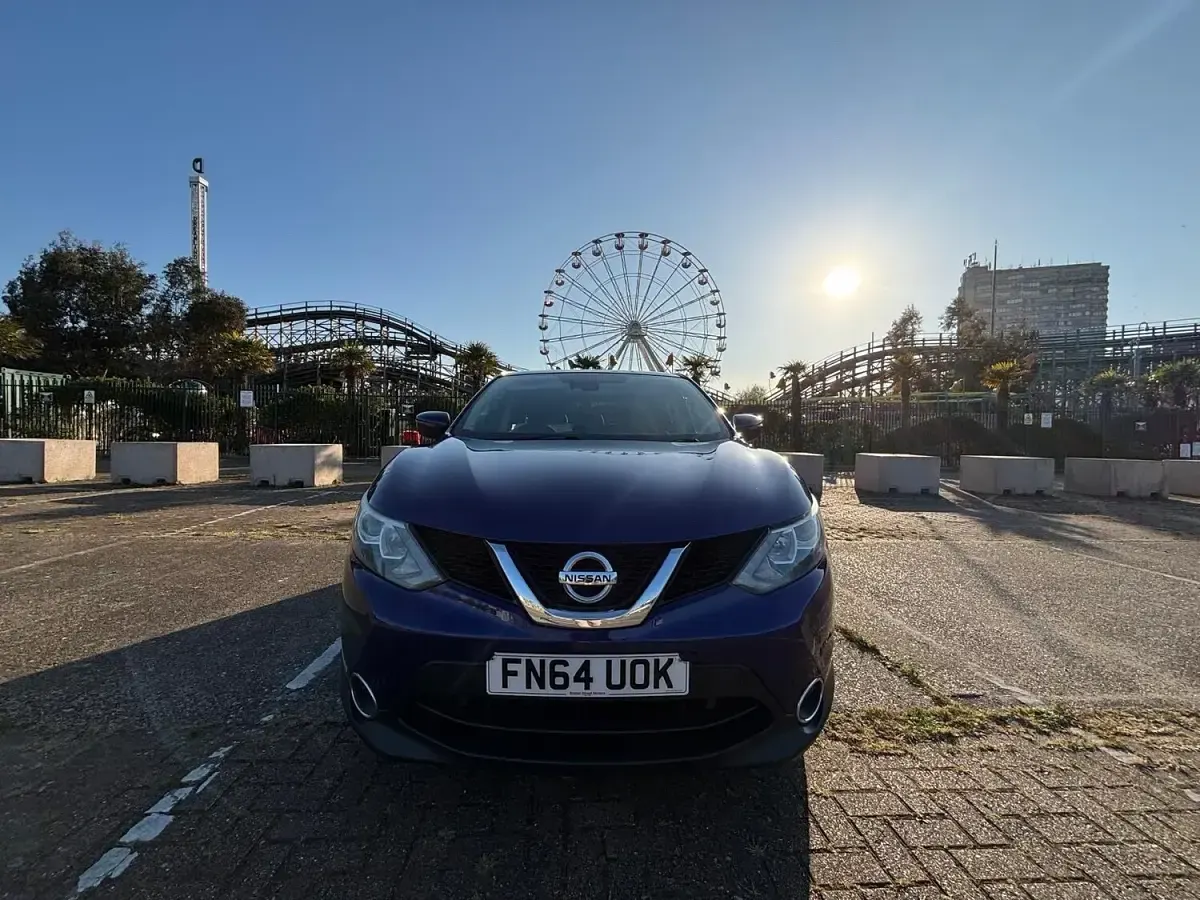 Used Nissan Qashqai Acenta Premium 115 HP (84 kW) 2014 Blue SUV