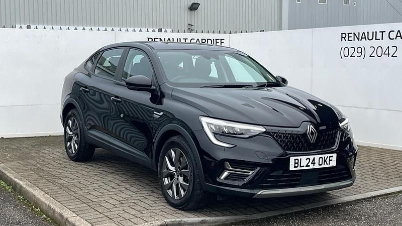 Metallic metallic black Used 2024 Renault Arkana Evolution SUV | £16,219 (Fair price) - Image 1/1