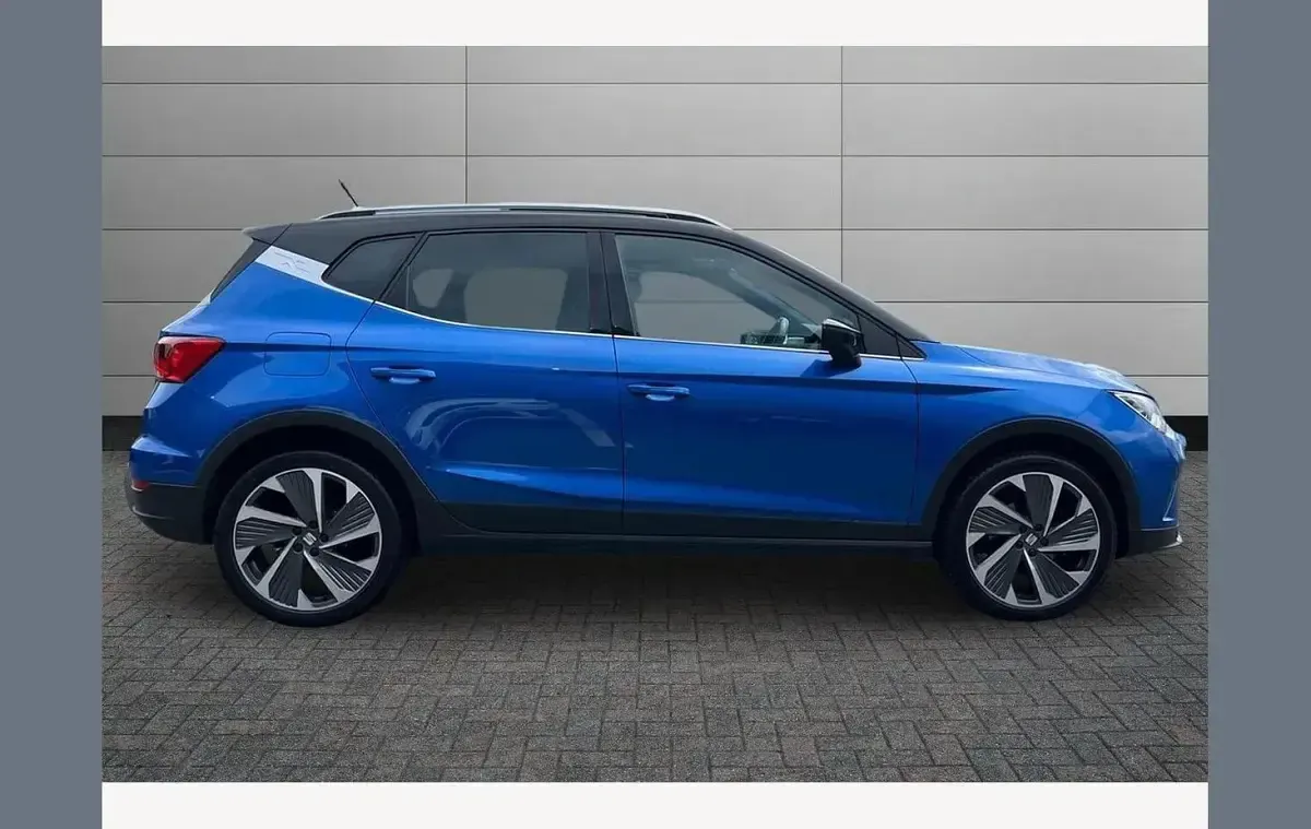 Used Seat Arona FR Sport 110 HP (80 kW) 2023 Blue SUV