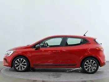 Used Renault Clio Evolution 145 HP (106 kW) 2023 Red Hatchback