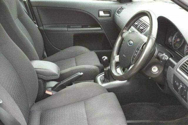 Used Ford Mondeo 2005 Hatchback
