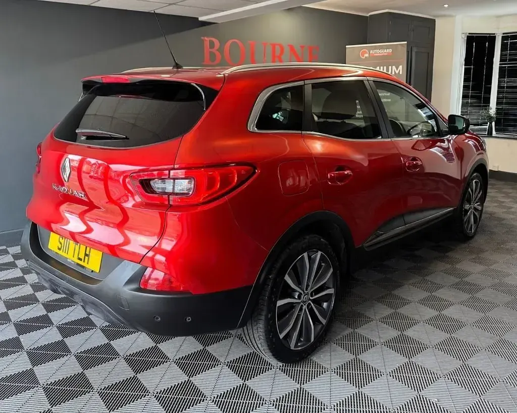 Usado Renault Kadjar Signature 130 HP (95 kW) 2016 Vermelho SUV