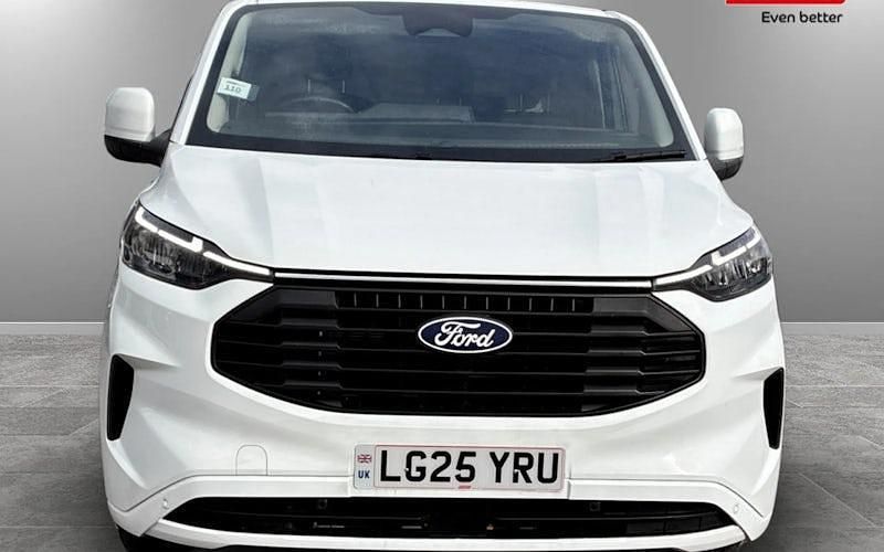 Usado Ford Transit Custom Limited 136 HP (100 kW) 2025 Van