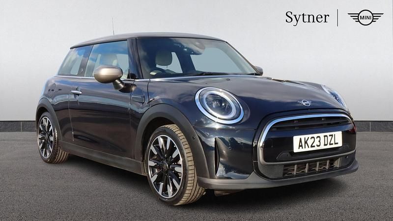 Used Mini Cooper Exclusive 134 HP (98 kW) 2023 Black Hatchback