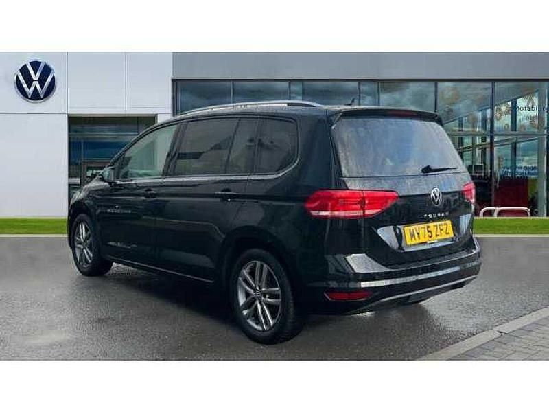 Used VW Touran Match 150 HP (110 kW) 2025 Grenadilla black metallic MPV