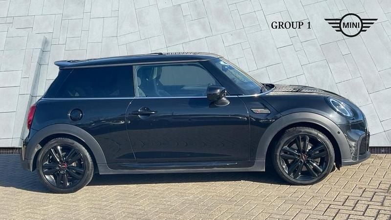 Used Mini Cooper S Hatch 176 HP (129 kW) 2023 Black Hatchback