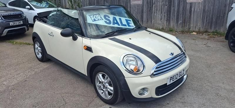White Used 2012 Mini ONE Hatchback | £3,495 (Fair price) - Image 1/4